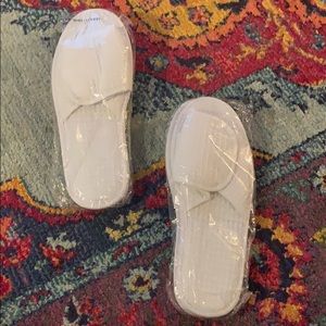 Spa shoes (2 pair)